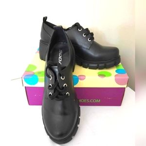 Lace Up Soda Block Heel Shoes